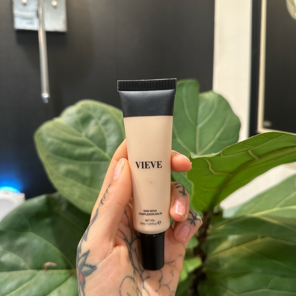 VIEVE Skin Nova Complexion Balm